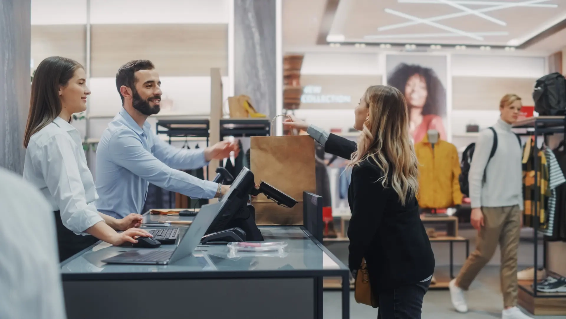 Hero_retail.png
